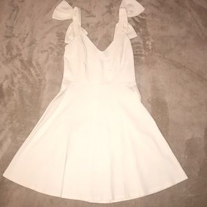 White dress with bows